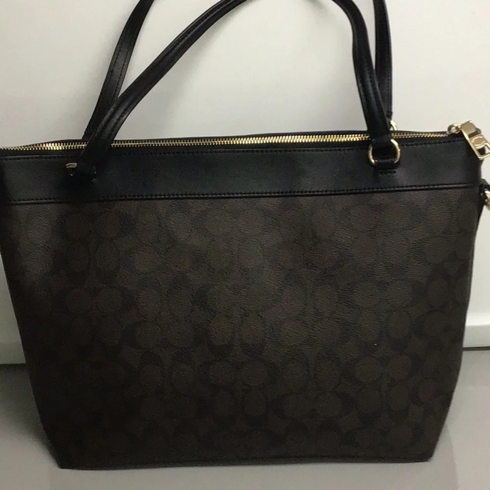 COACH GALLERY TOTE BAG IN SIGNATURE CANVAS - Picture 8 of 16